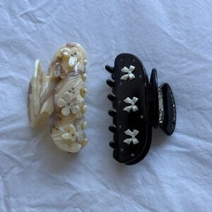 Emi Jay Clip- just black!